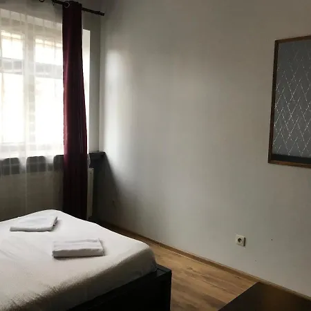 Happy 7 - Old Town Albergue Gdańsk